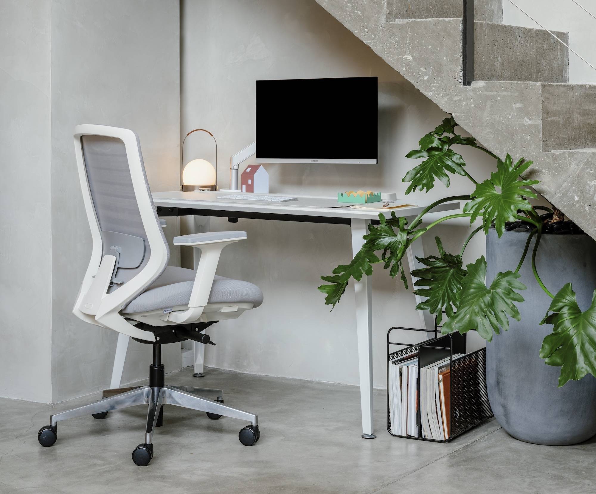 4 Best Office Chairs for Long Hours