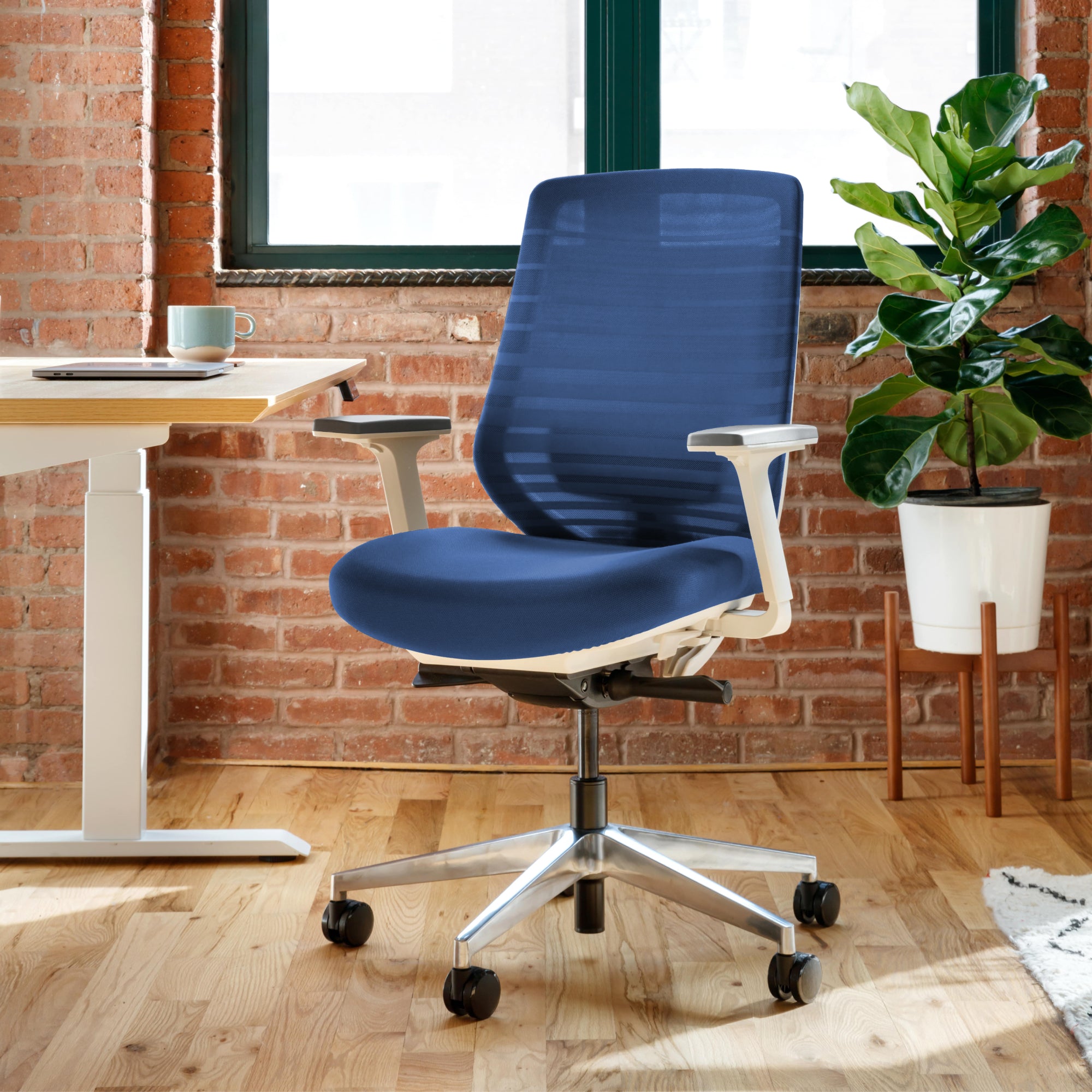 Ergonomic office chair for small online person