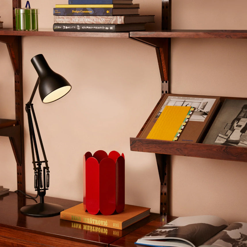 Type 75 Desk Lamp