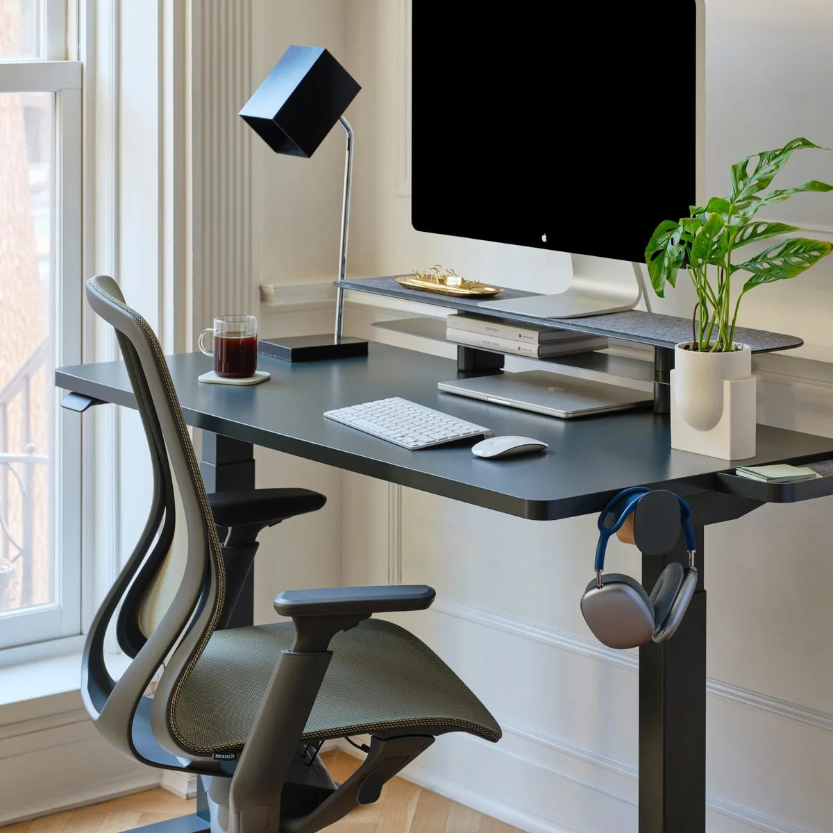 Top Color:Charcoal; Leg Color:Charcoal; Desk Size:36 inches x 24 inches;